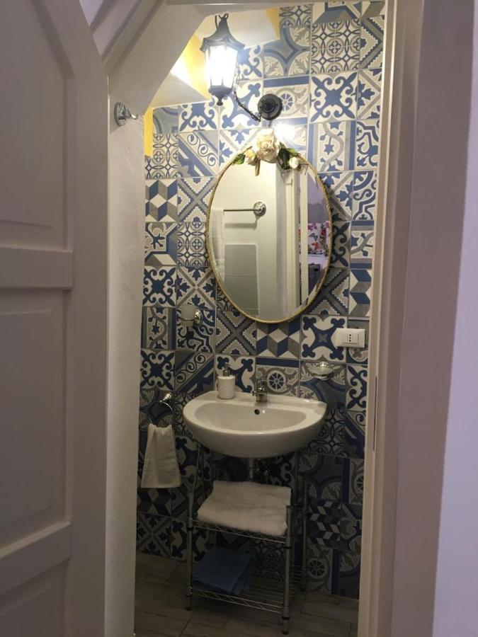 Le Lanterne Di Terrasini Hotel Kültér fotó