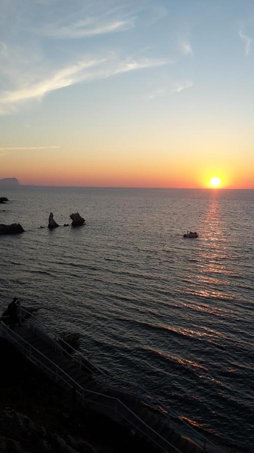 Le Lanterne Di Terrasini Hotel Kültér fotó